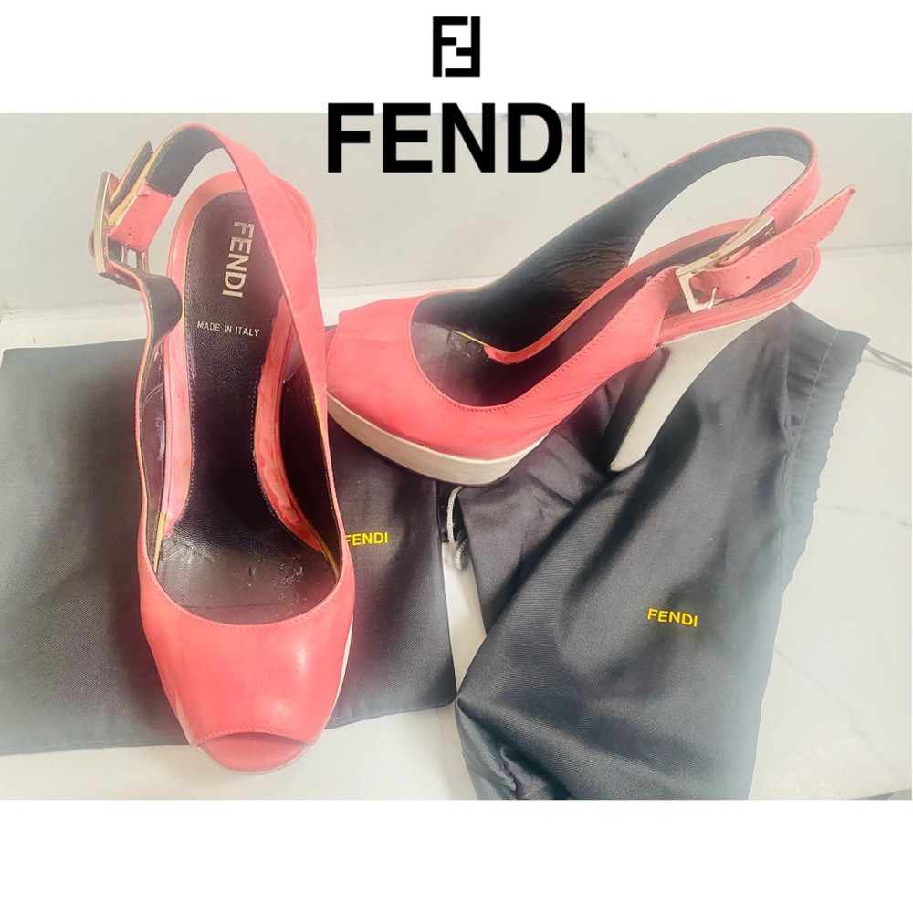 Authentic FENDI Platform Peep Toe High Heels Pink/White Made in Italy Vibtage